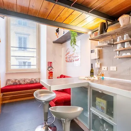 Esedra Loft, Like On A Boat Drifting Through