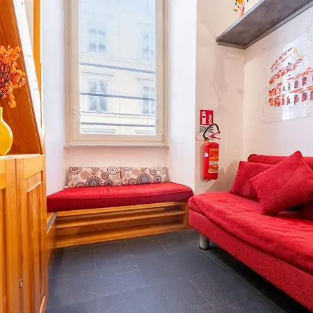 Esedra Loft, Like On A Boat Drifting Through Lejlighed Rom