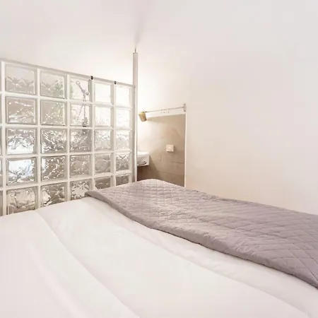 Esedra Loft, Like On A Boat Drifting Through Appartamento *